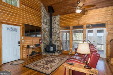517 Ridge Road Blue Ridge GA 30513