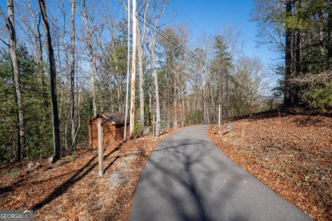 517 Ridge Road Blue Ridge GA 30513