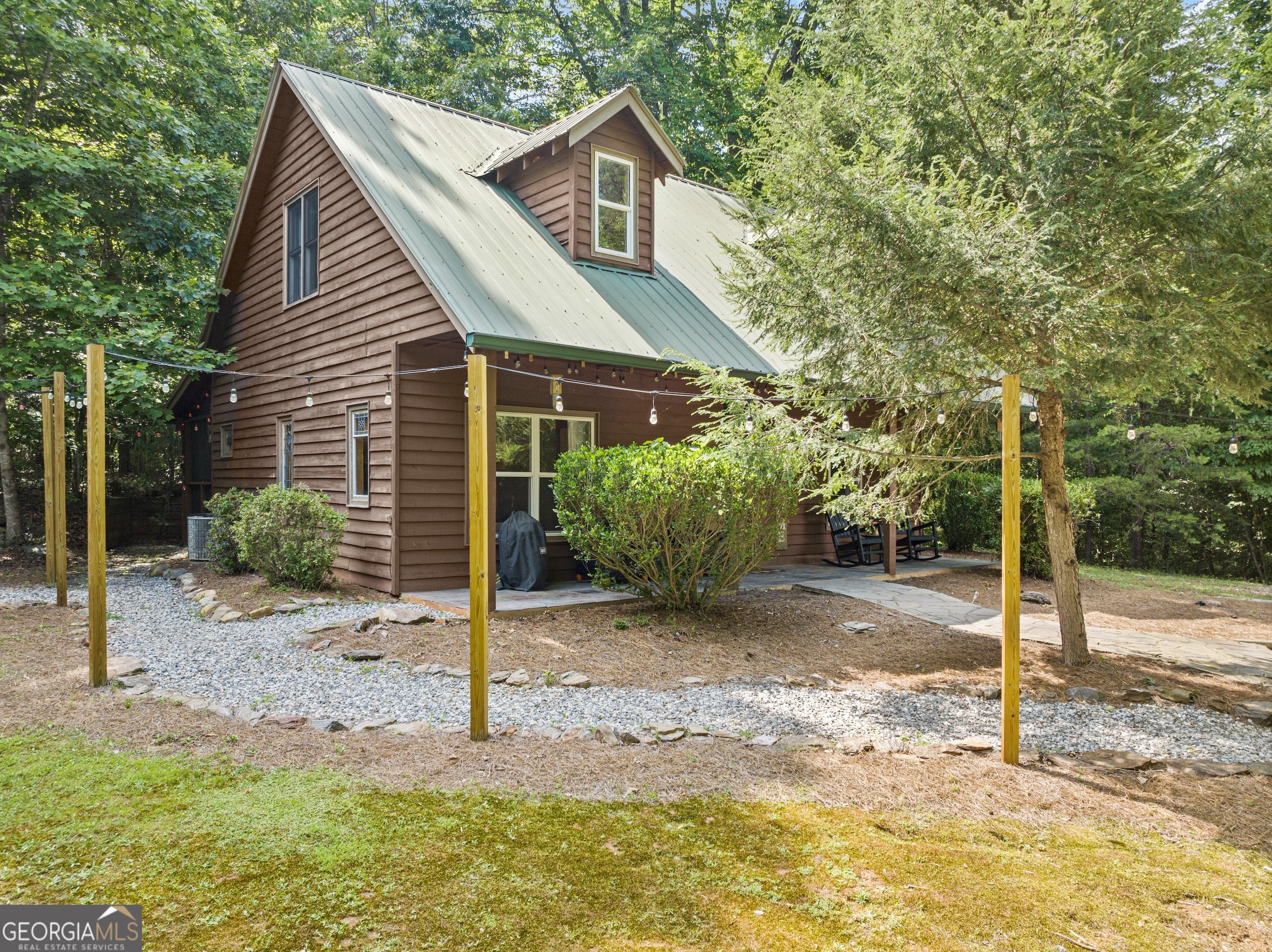 325 Blue Creek Cove Cleveland GA 30528