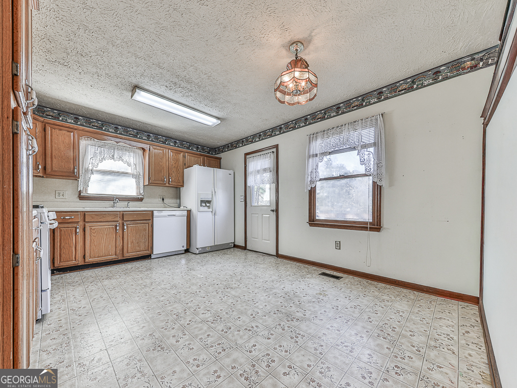 4860 Cove Street Acworth GA 30101