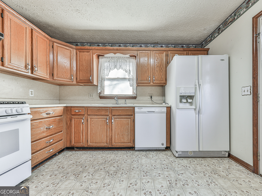 4860 Cove Street Acworth GA 30101
