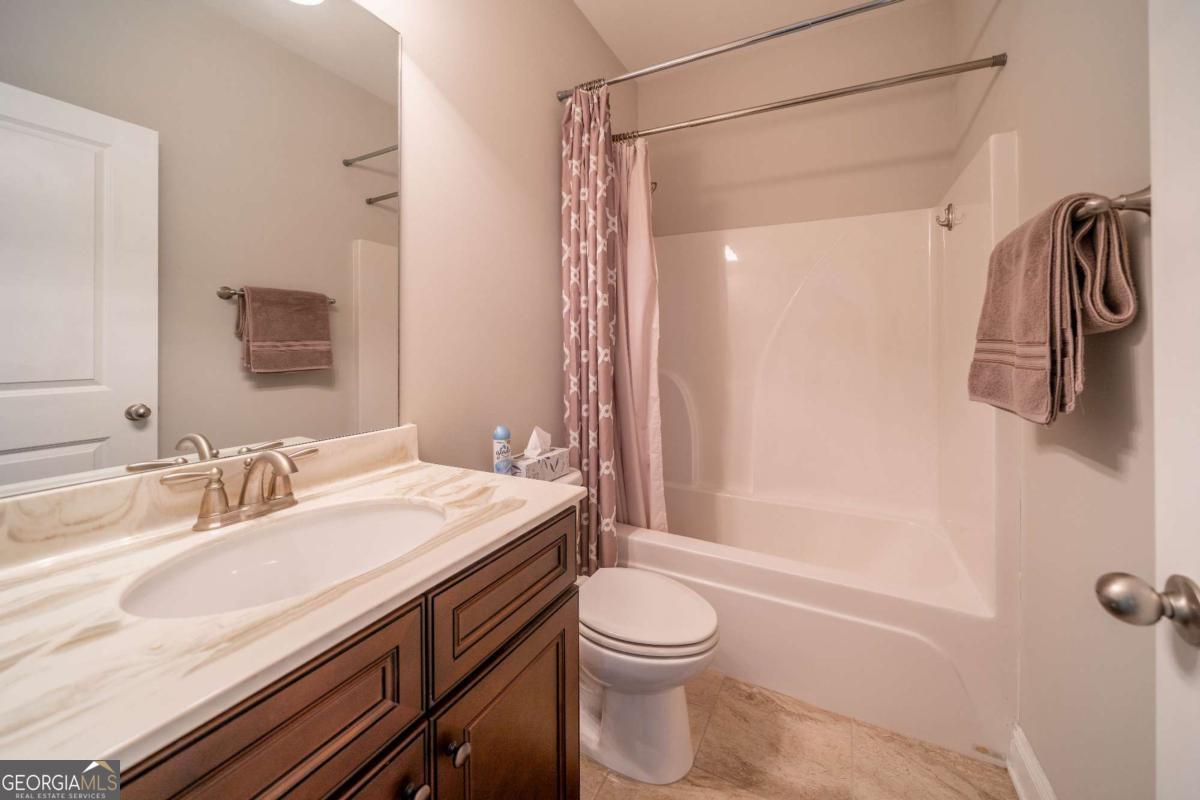 248 Azalea Lakes Drive Dallas GA 30157