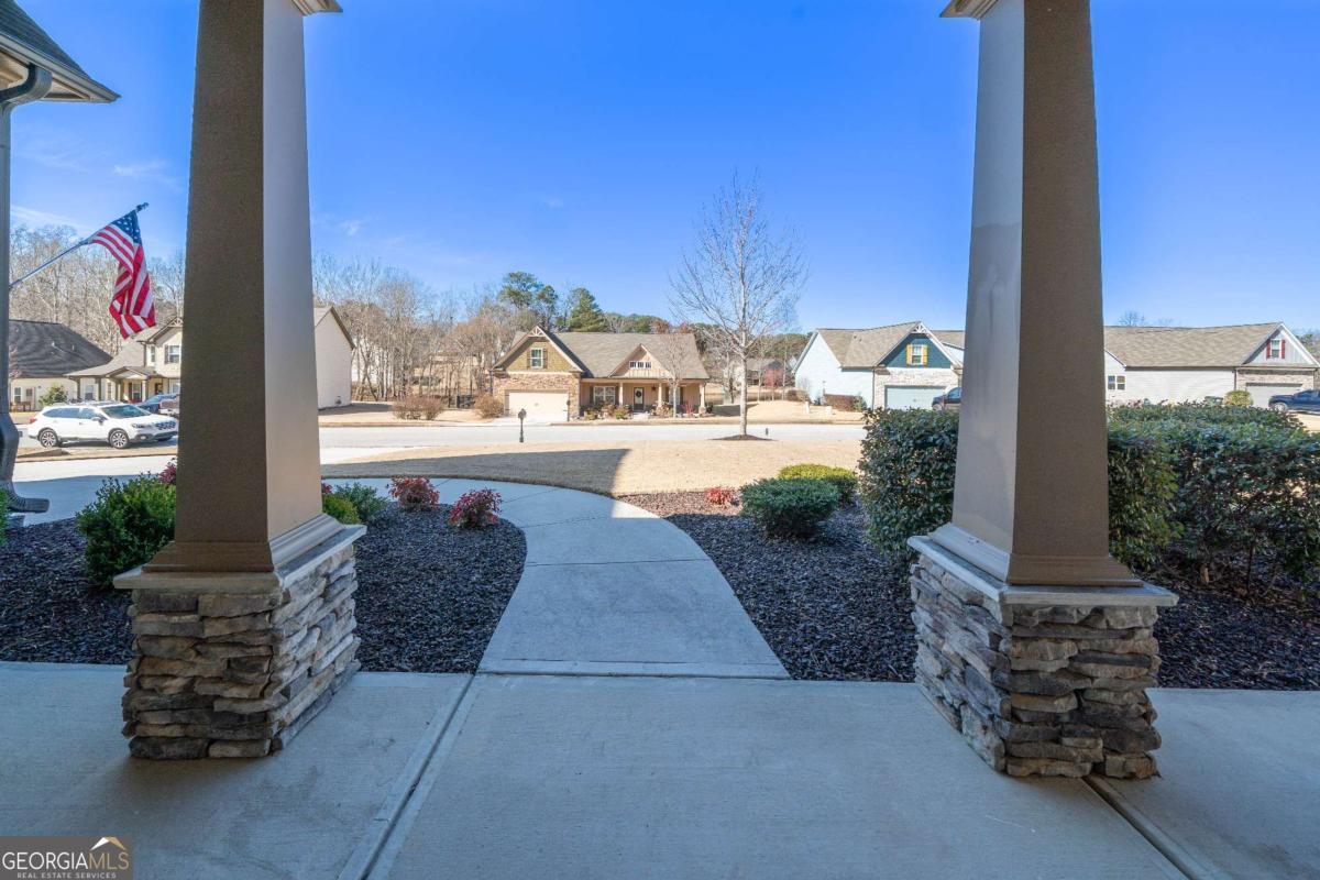 248 Azalea Lakes Drive Dallas GA 30157