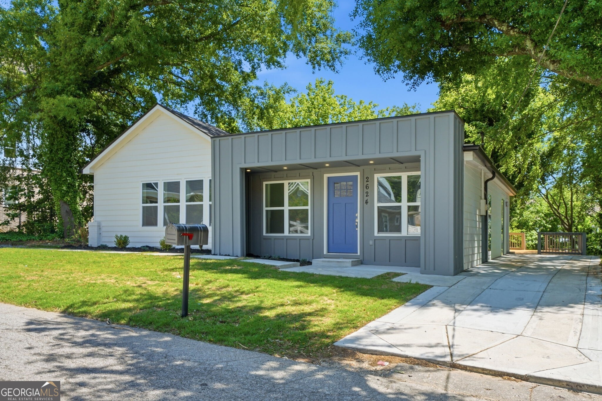 2624 Peyton Road NW Atlanta GA 30318