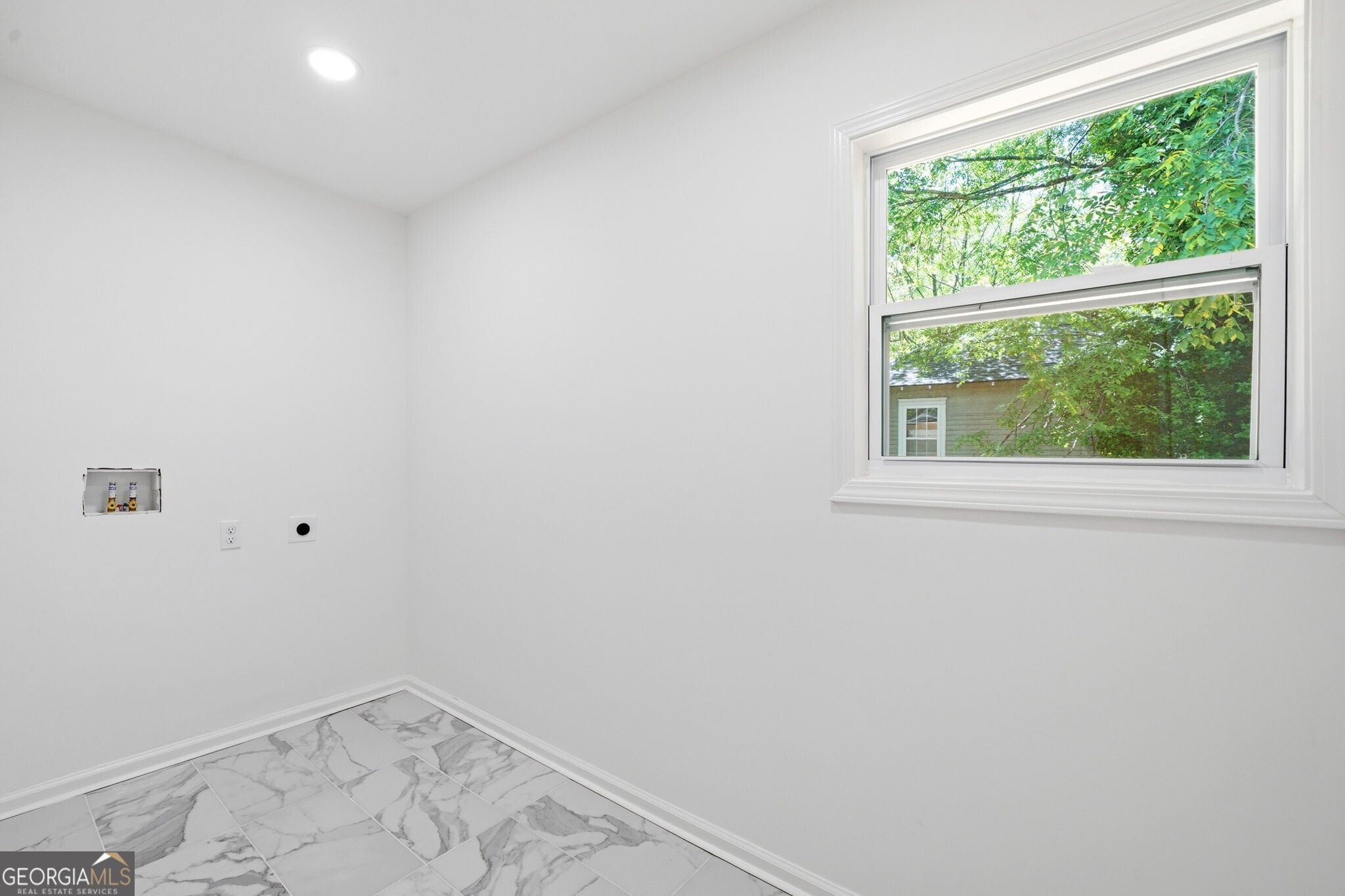 2624 Peyton Road NW Atlanta GA 30318