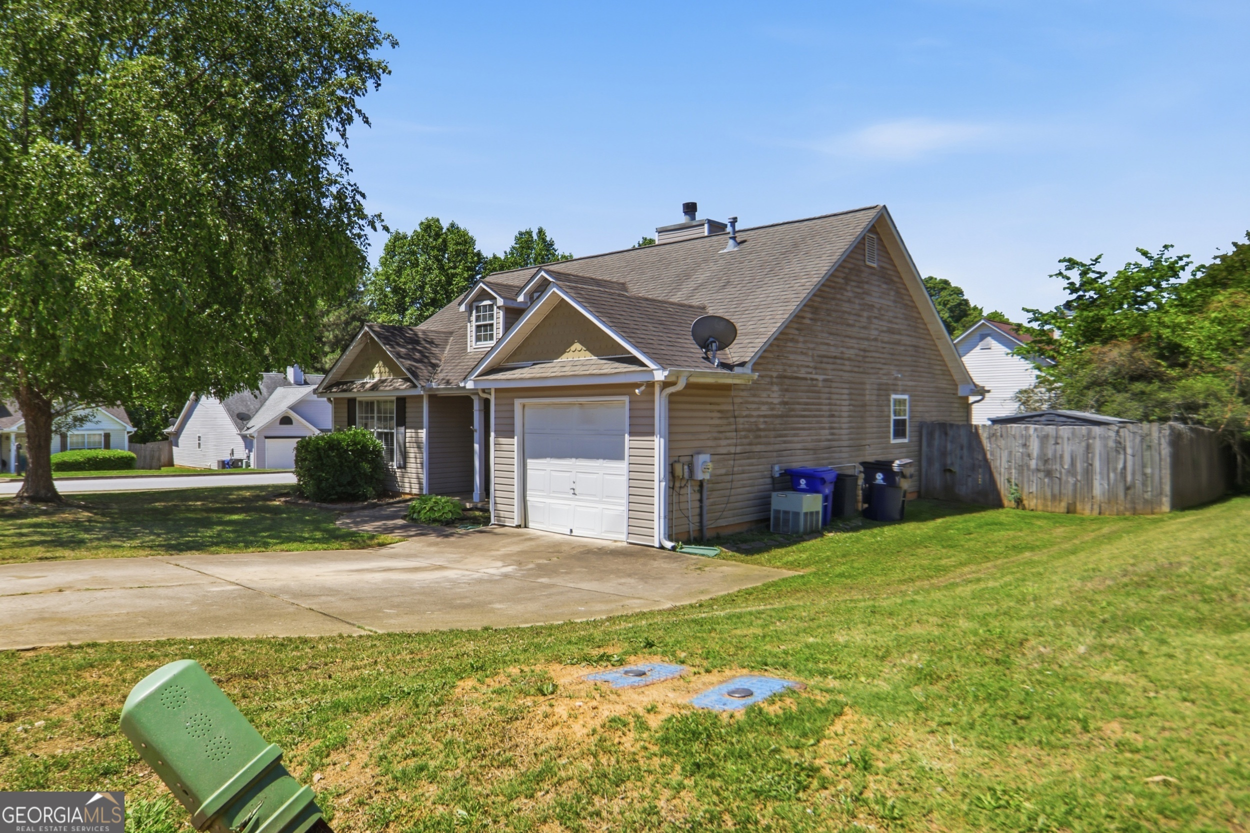 536 Creekview Overlook Stockbridge GA 30281