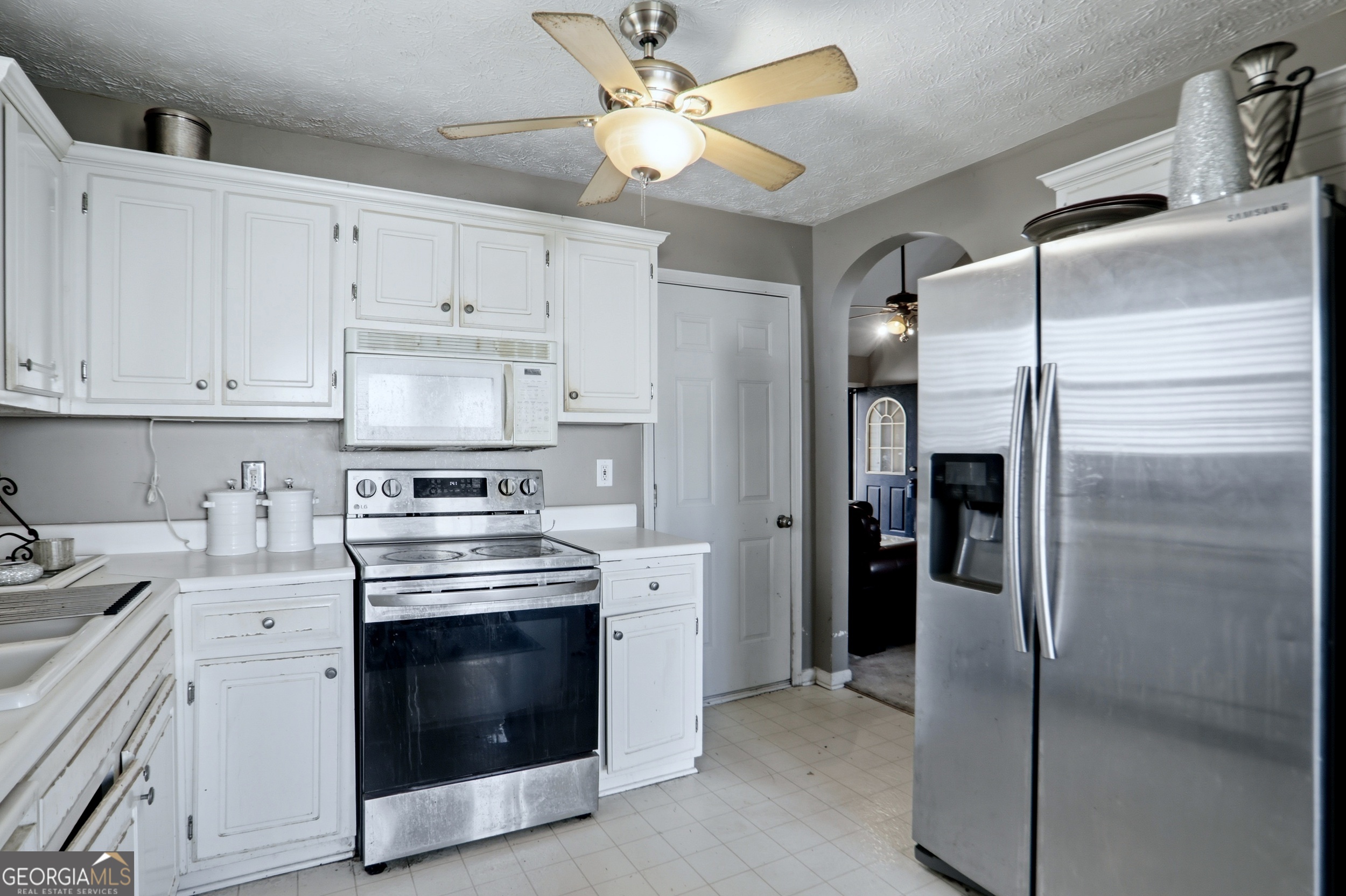 536 Creekview Overlook Stockbridge GA 30281