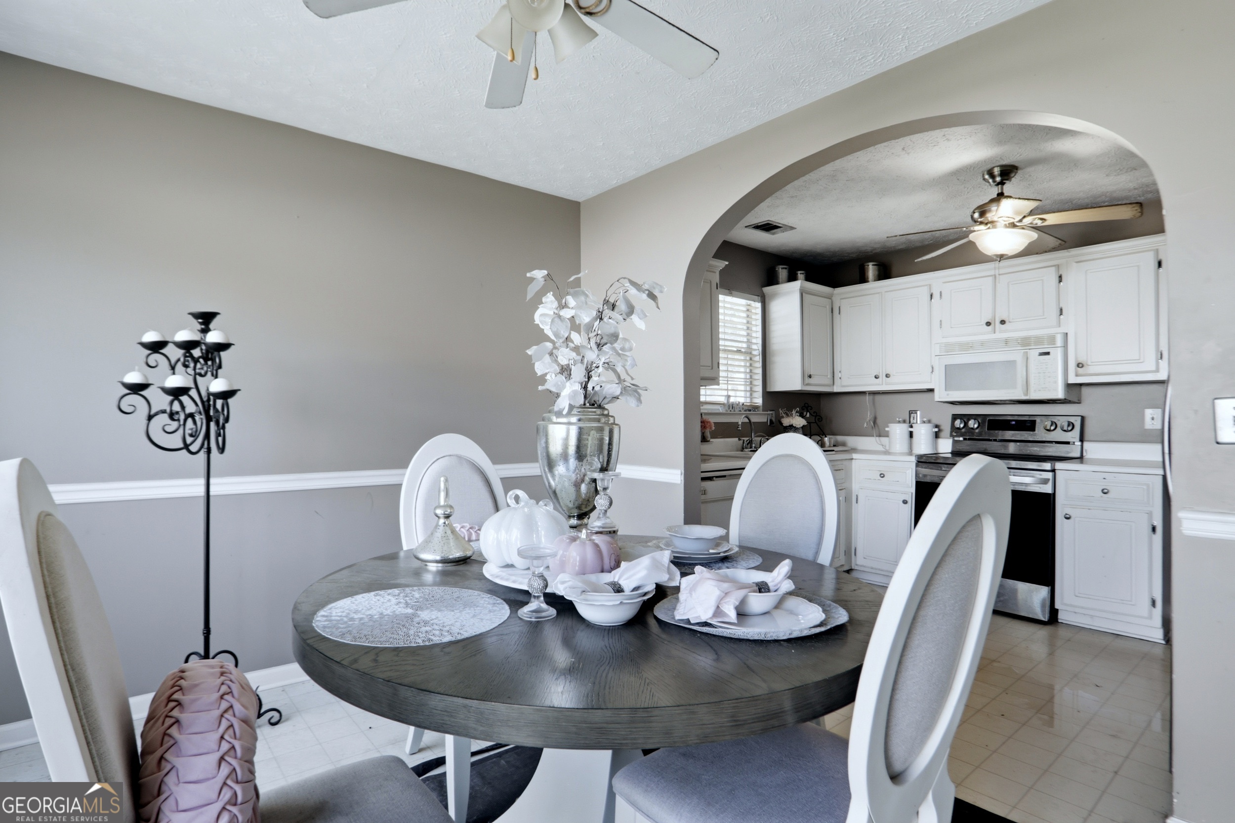 536 Creekview Overlook Stockbridge GA 30281