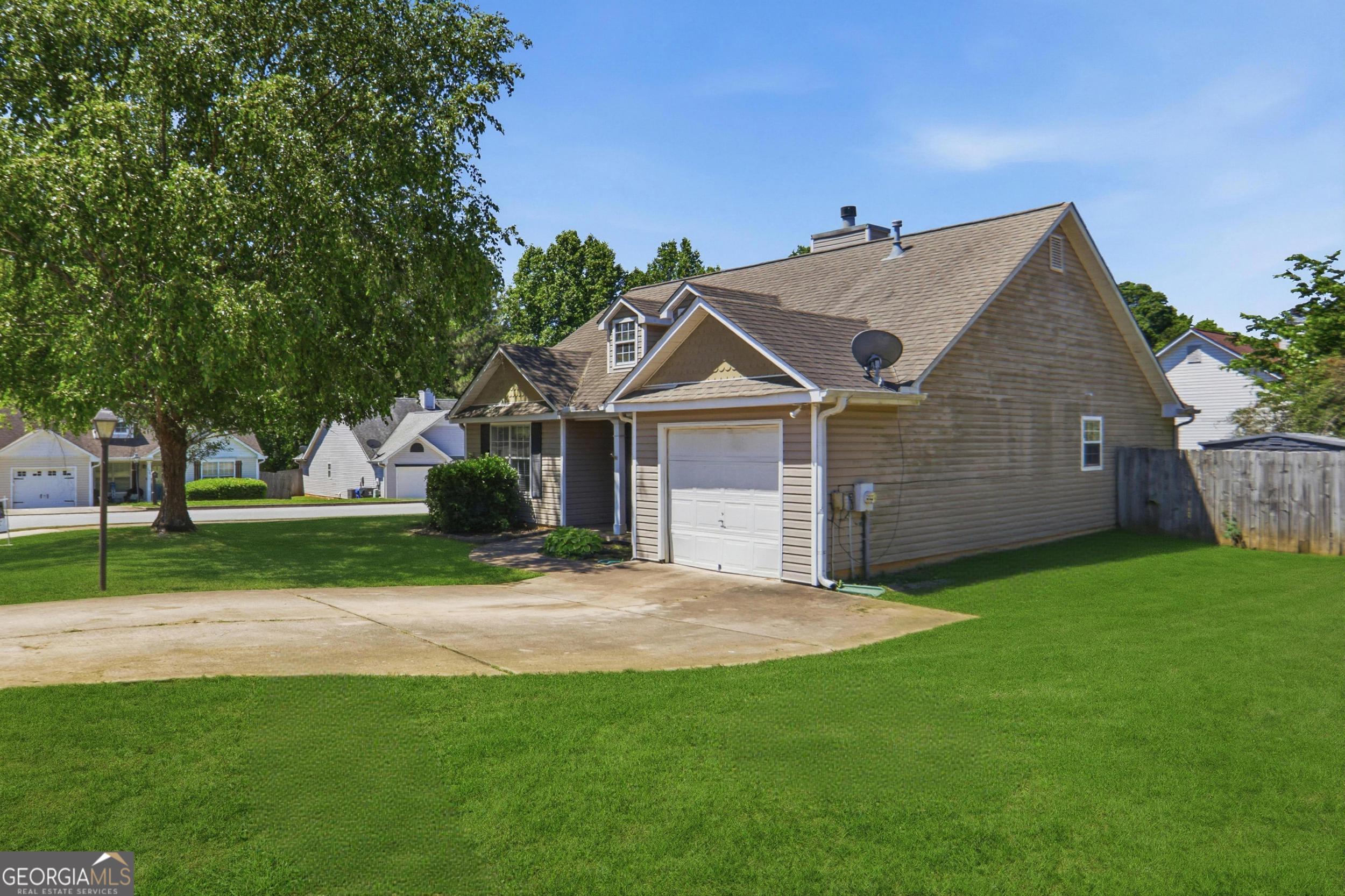 536 Creekview Overlook Stockbridge GA 30281