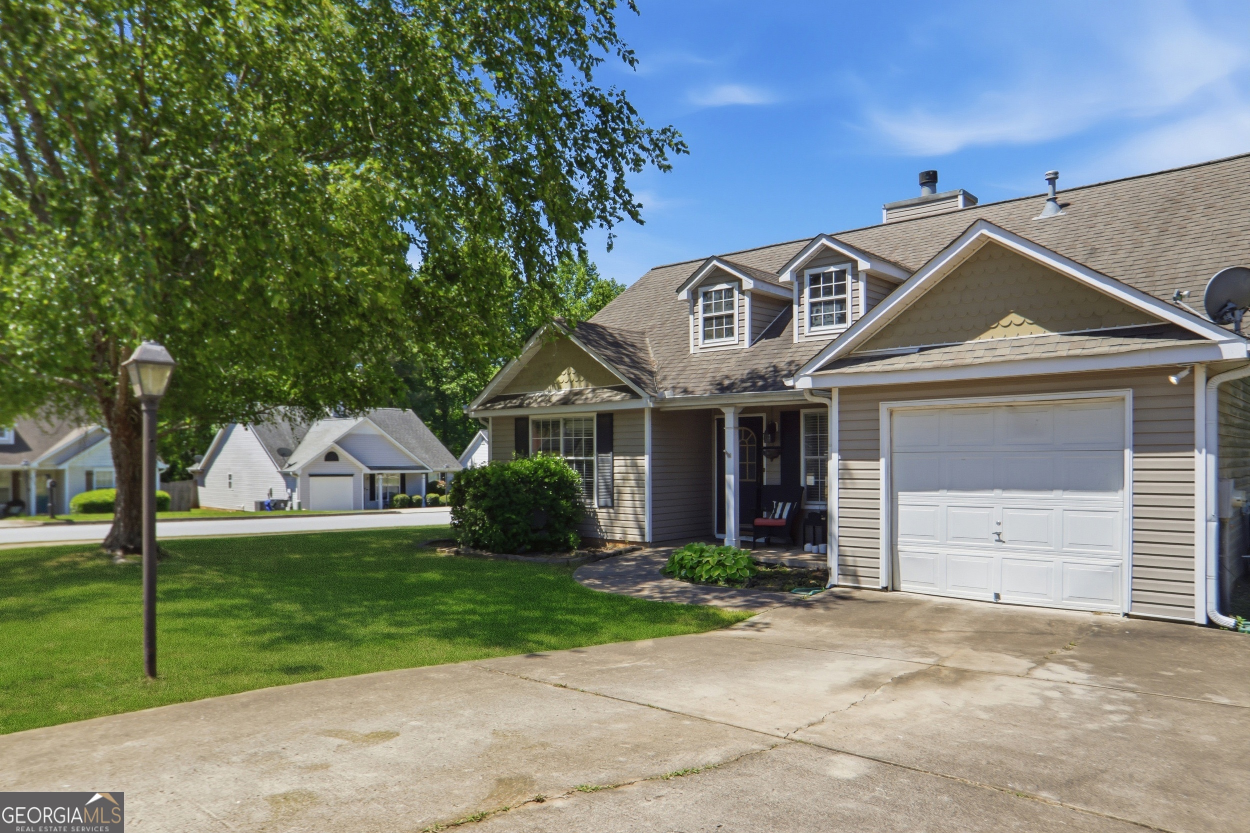 536 Creekview Overlook Stockbridge GA 30281