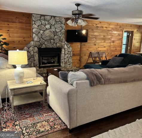 1704 Newport Drive Ellijay GA 30540