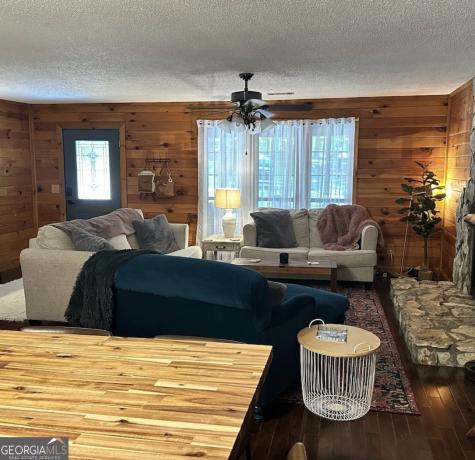 1704 Newport Drive Ellijay GA 30540