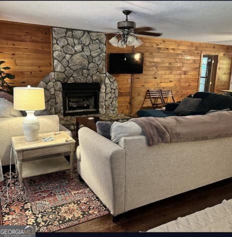 1704 Newport Drive Ellijay GA 30540