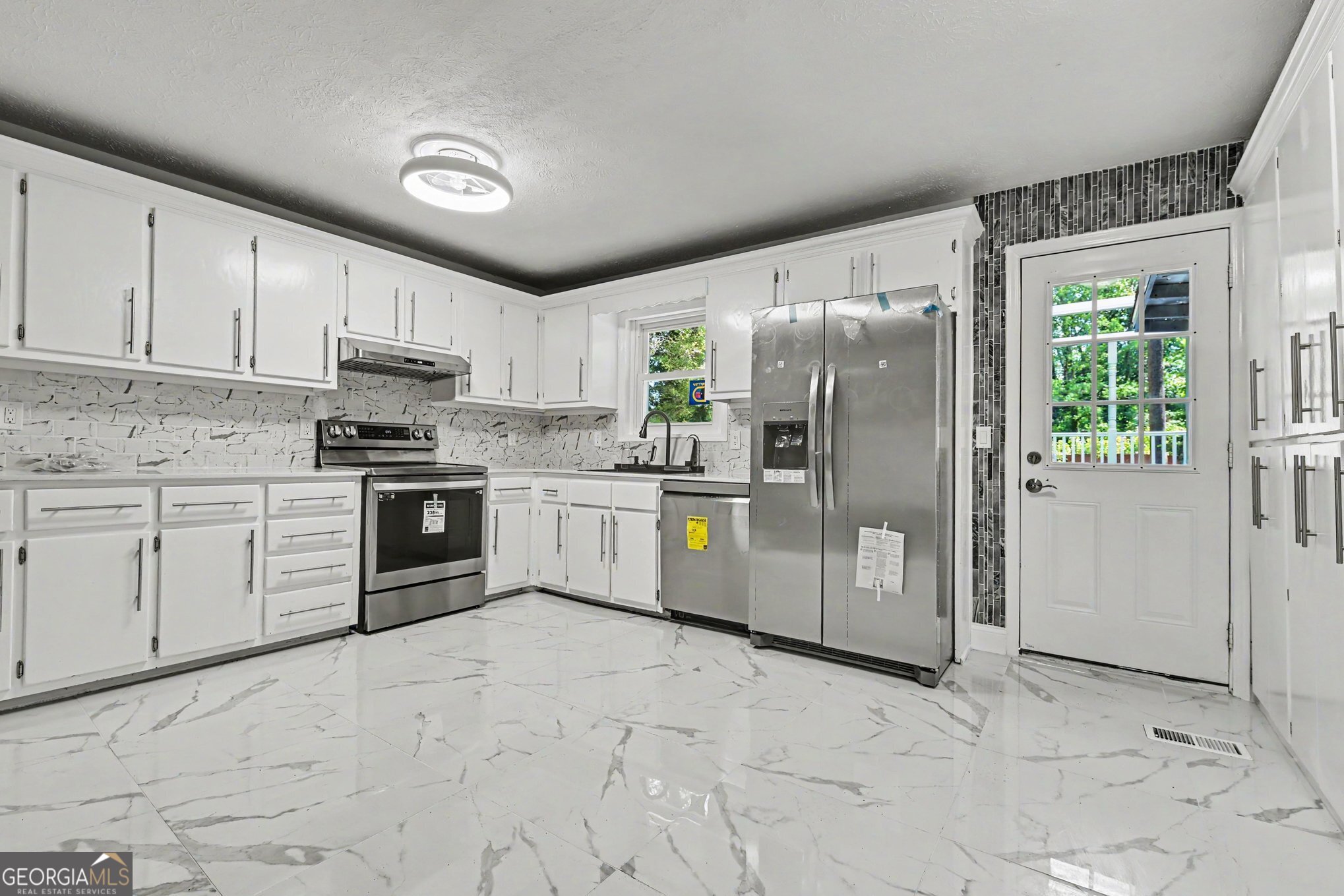 7348 Mockingbird Trail Riverdale GA 30274