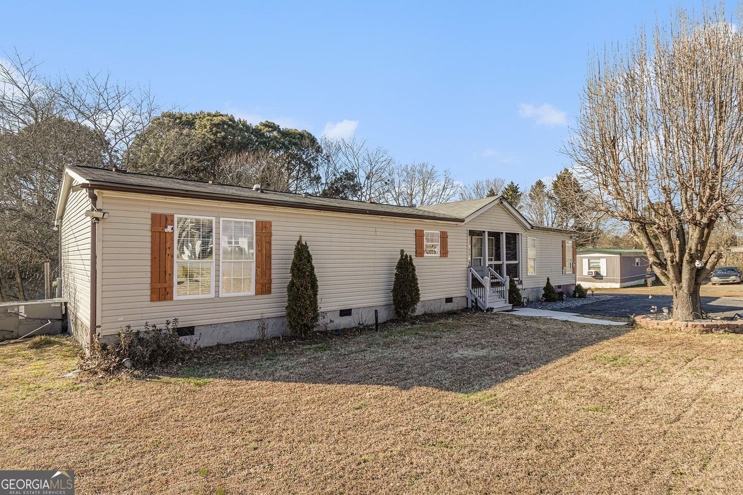 1132 NW Hall Memorial Road NW Resaca GA 30735