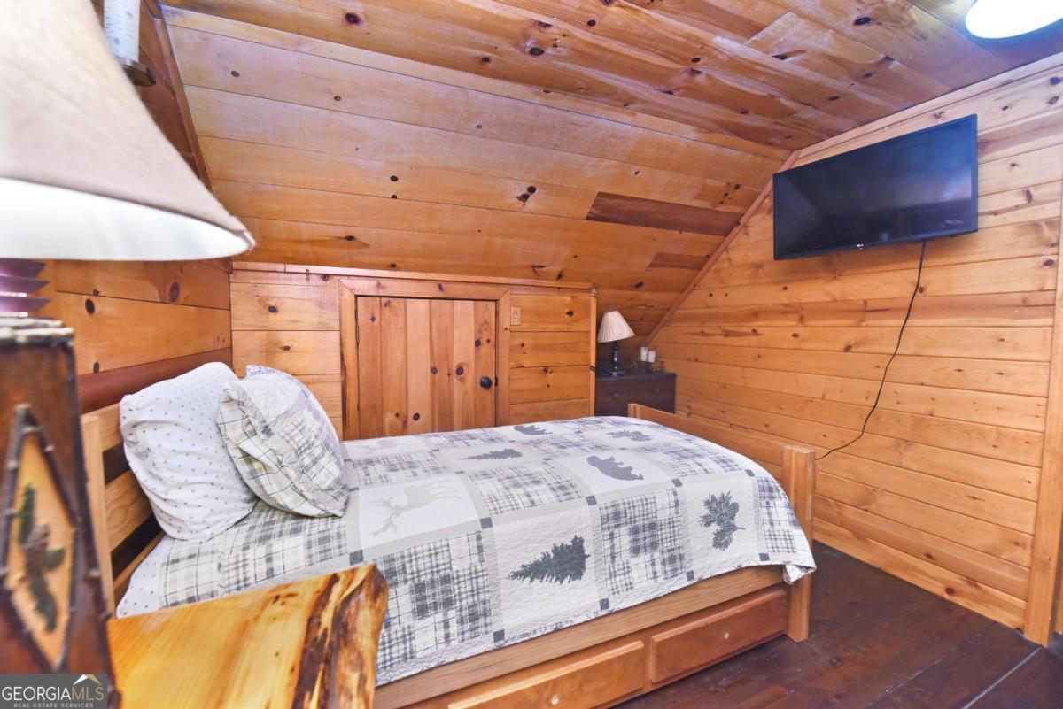 545 Laurel Circle Blue Ridge GA 30513