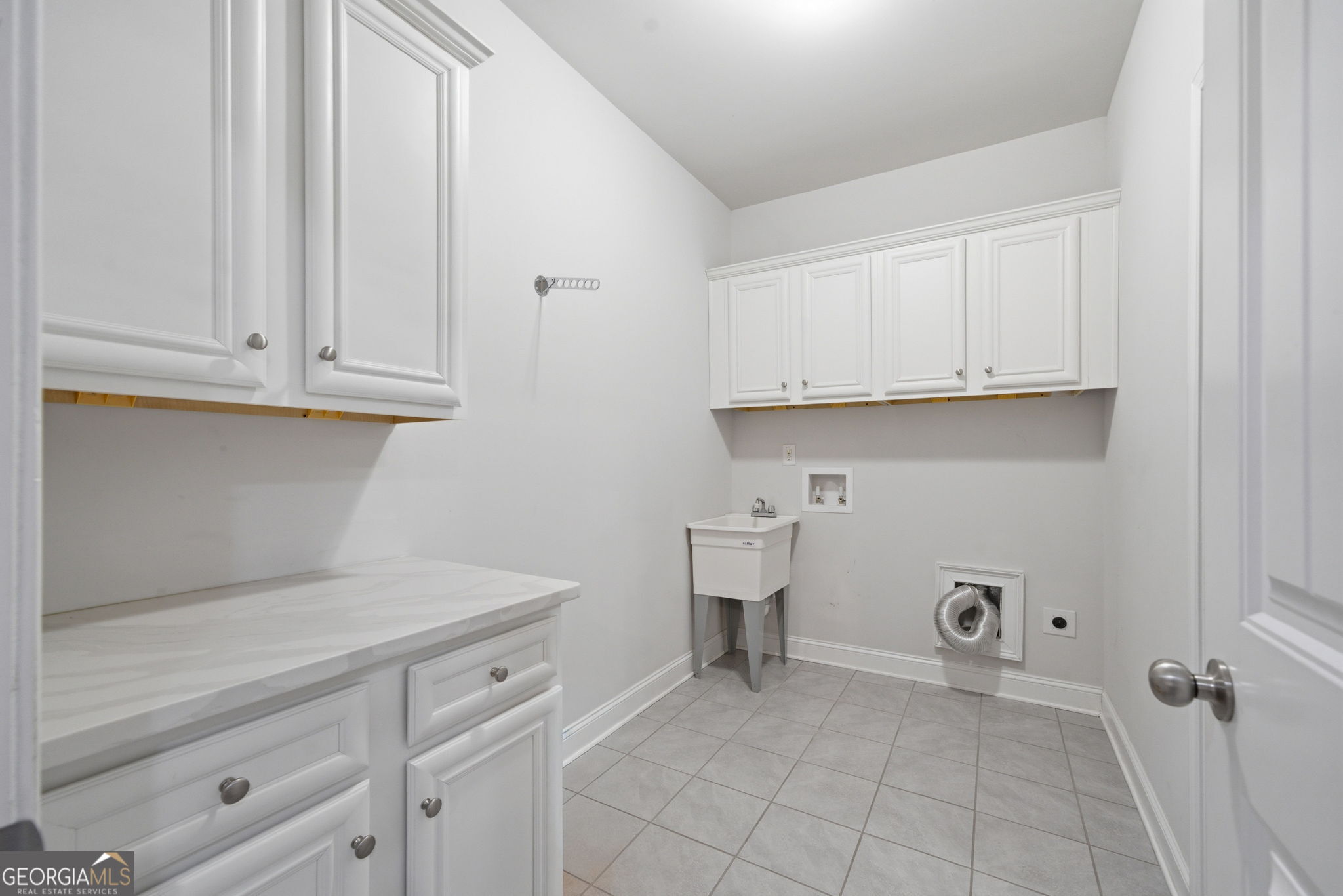 3795 Gardenside Court Alpharetta GA 30004