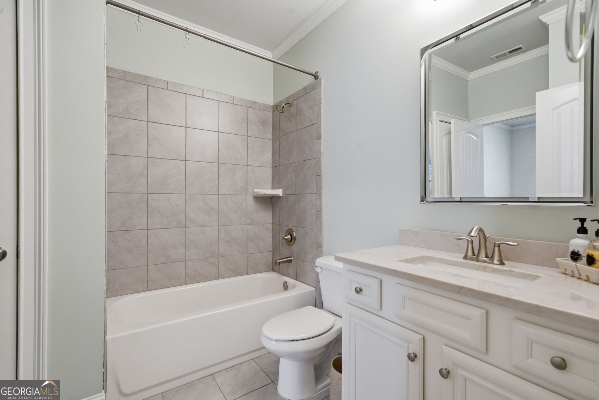 3795 Gardenside Court Alpharetta GA 30004