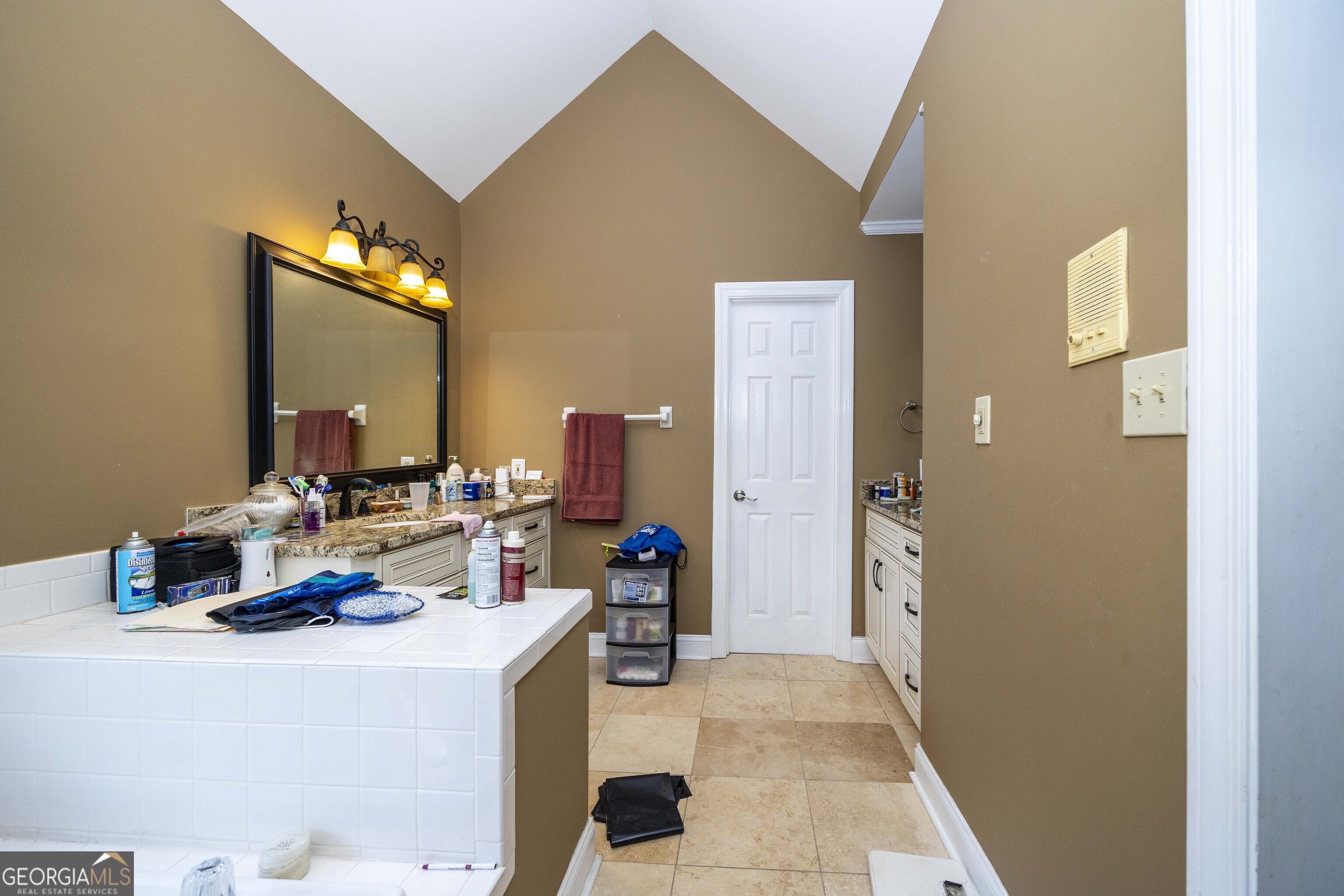 135 Acton Drive Fayetteville GA 30215