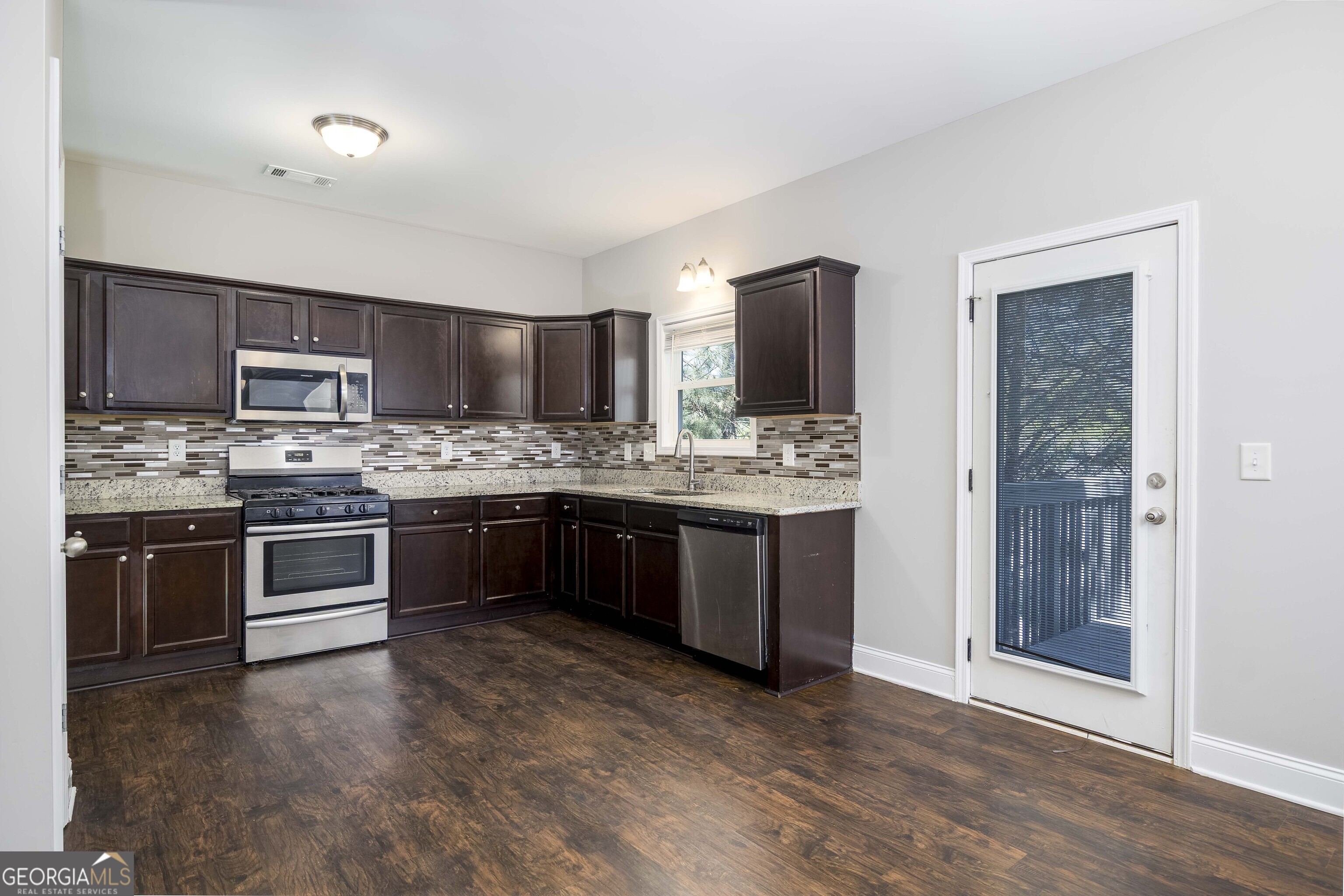 68 Crescent Commons Dallas GA 30157
