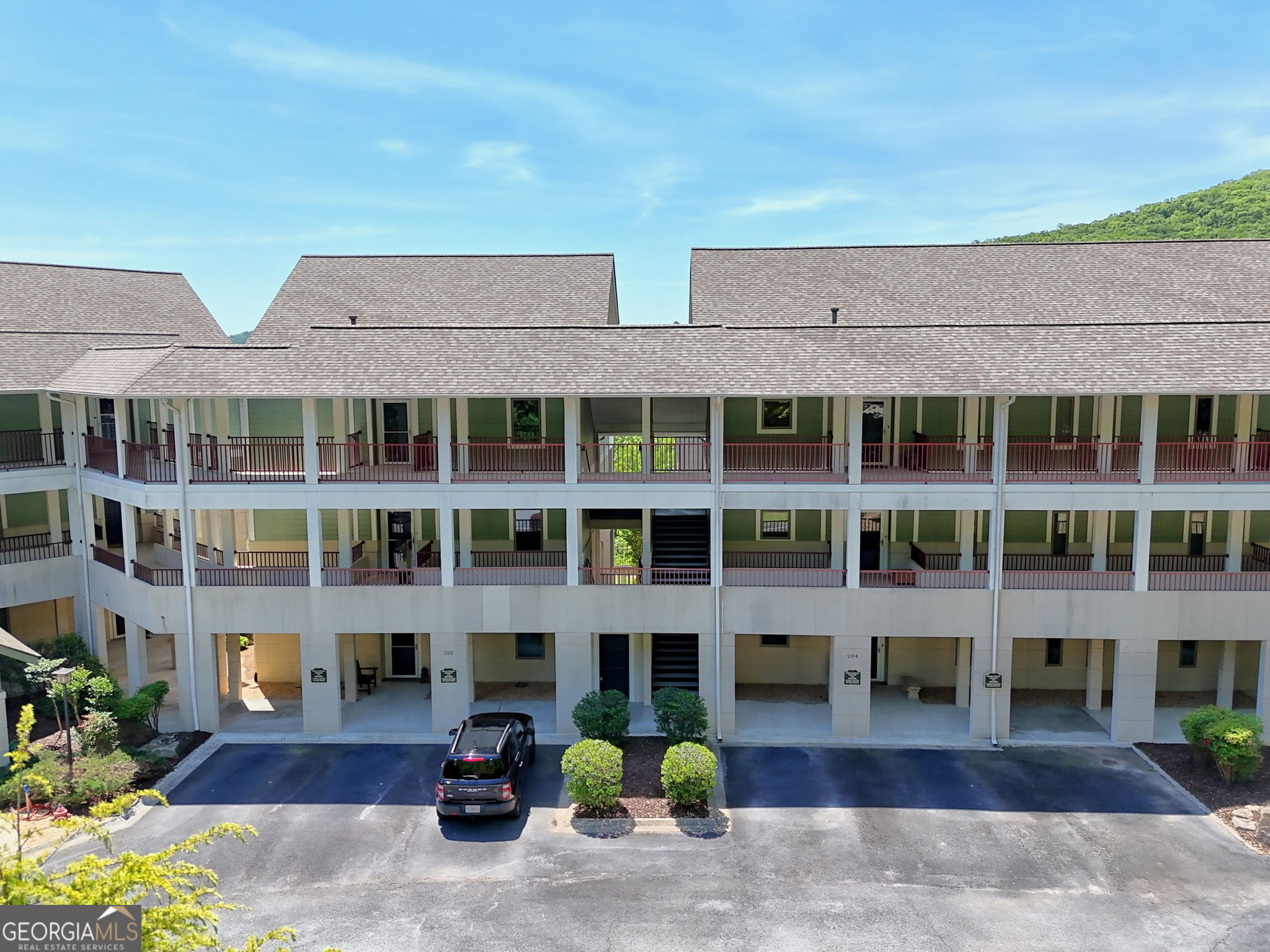300 Banister Drive Clayton GA 30525