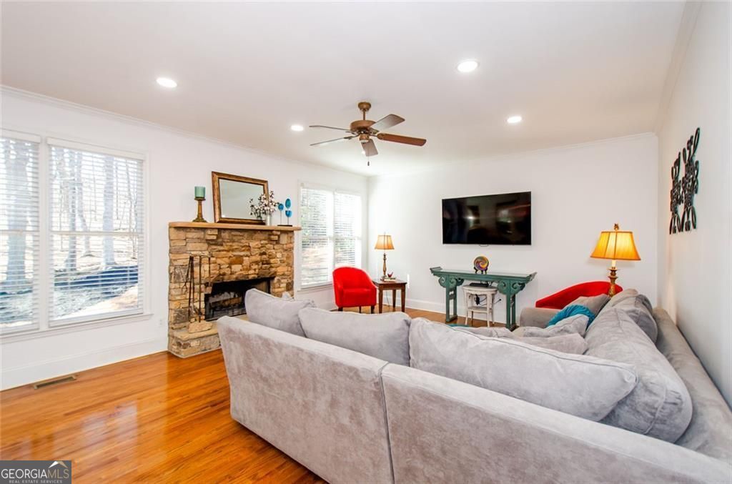 778 Crescent Circle Canton GA 30115