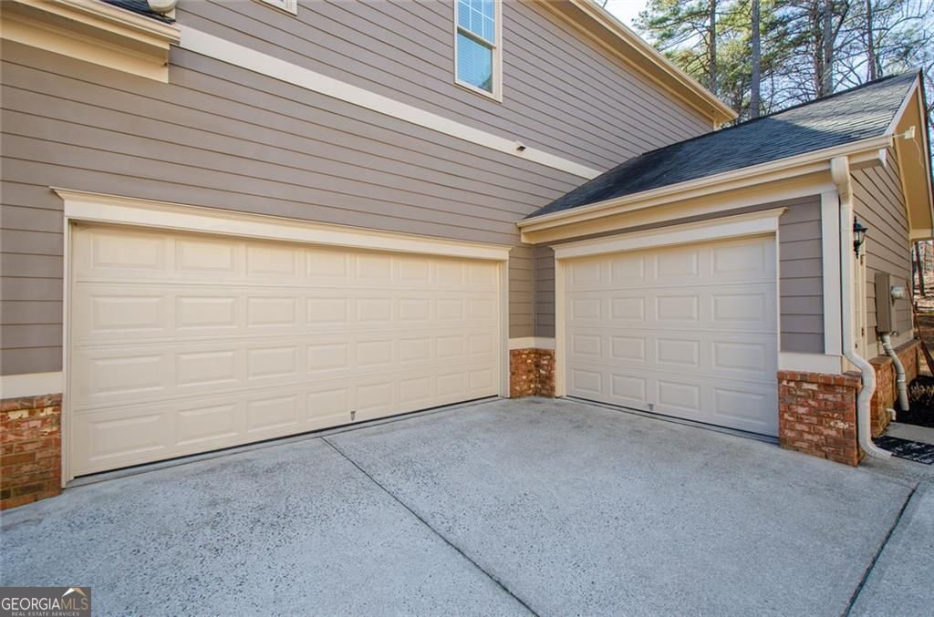 778 Crescent Circle Canton GA 30115