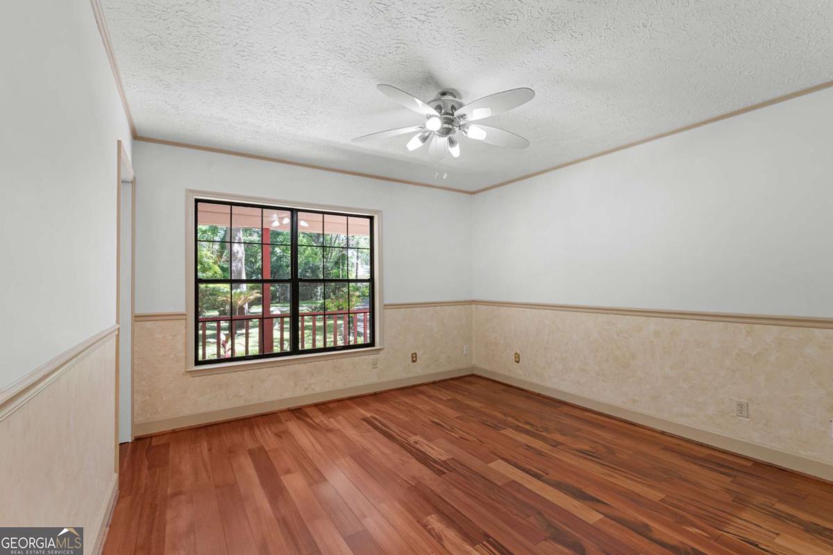 9 W Coquena Circle Savannah GA 31410