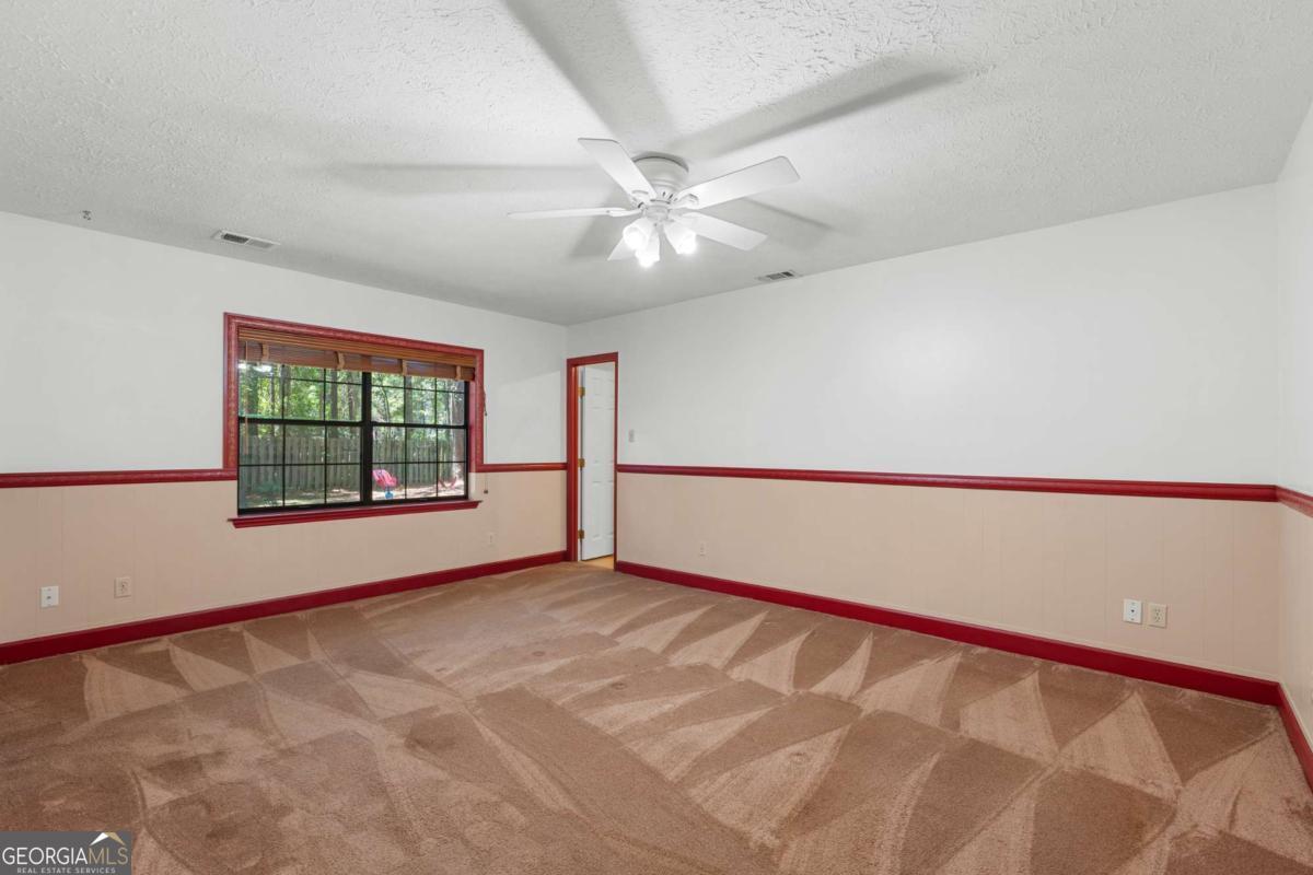 9 W Coquena Circle Savannah GA 31410