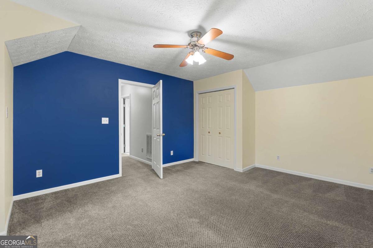9 W Coquena Circle Savannah GA 31410