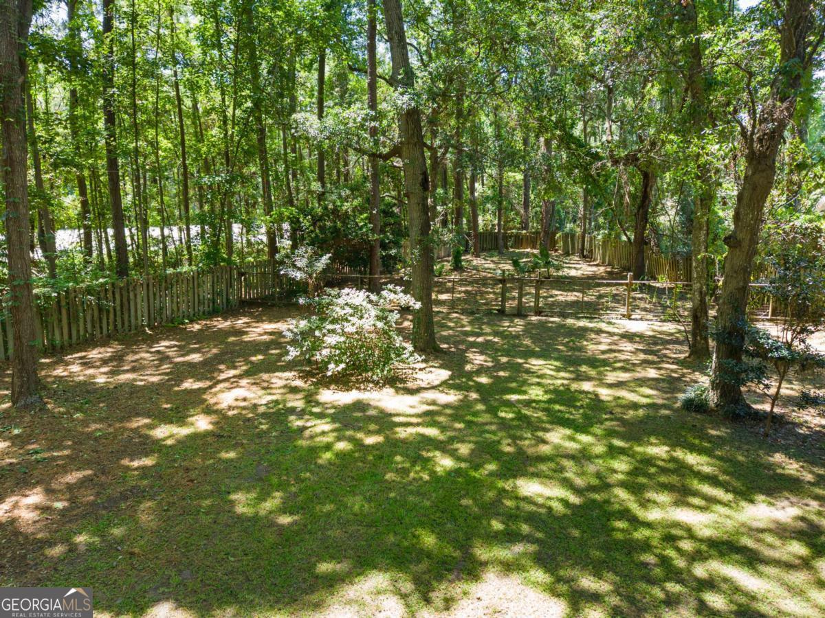 9 W Coquena Circle Savannah GA 31410