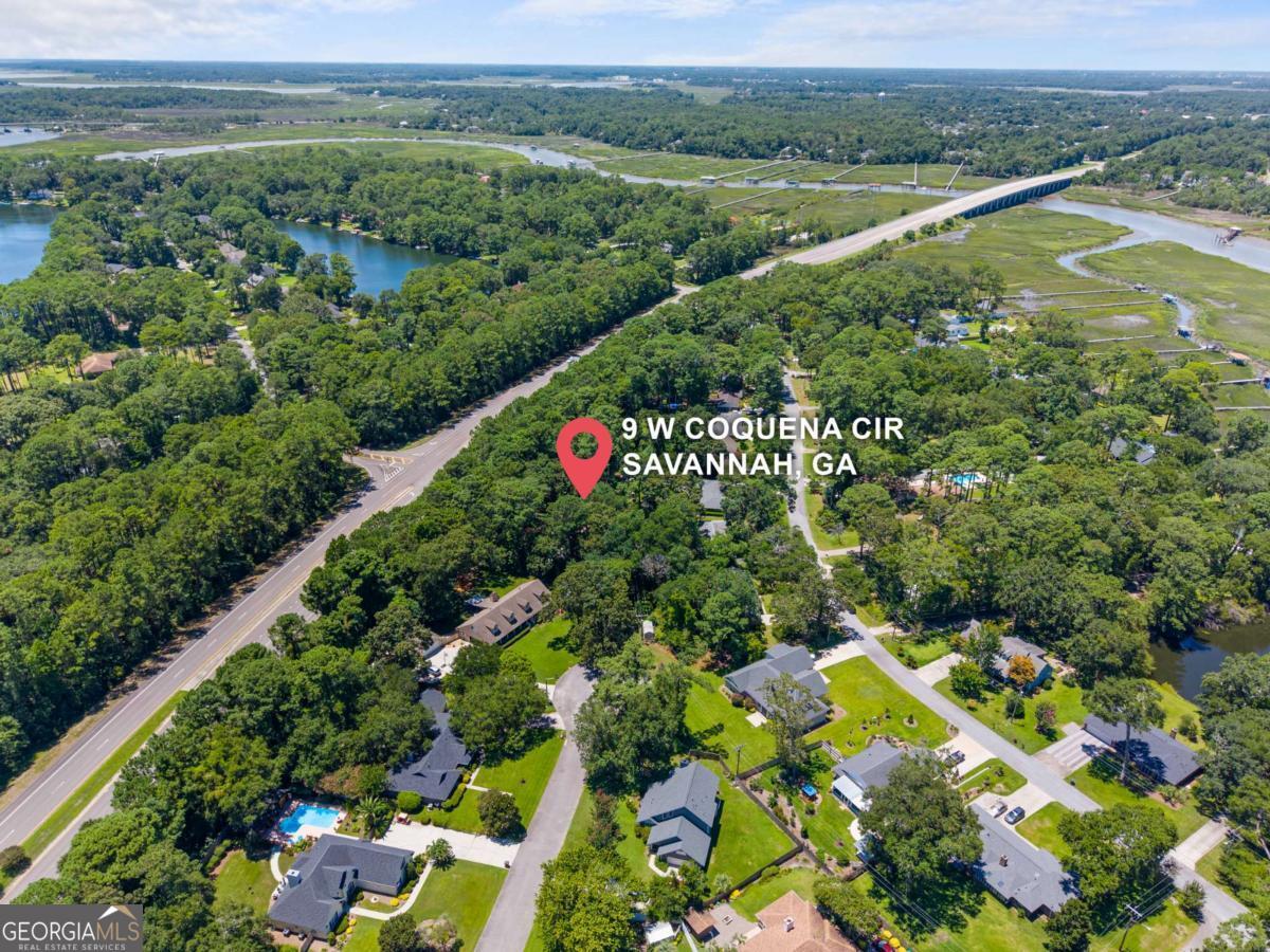 9 W Coquena Circle Savannah GA 31410