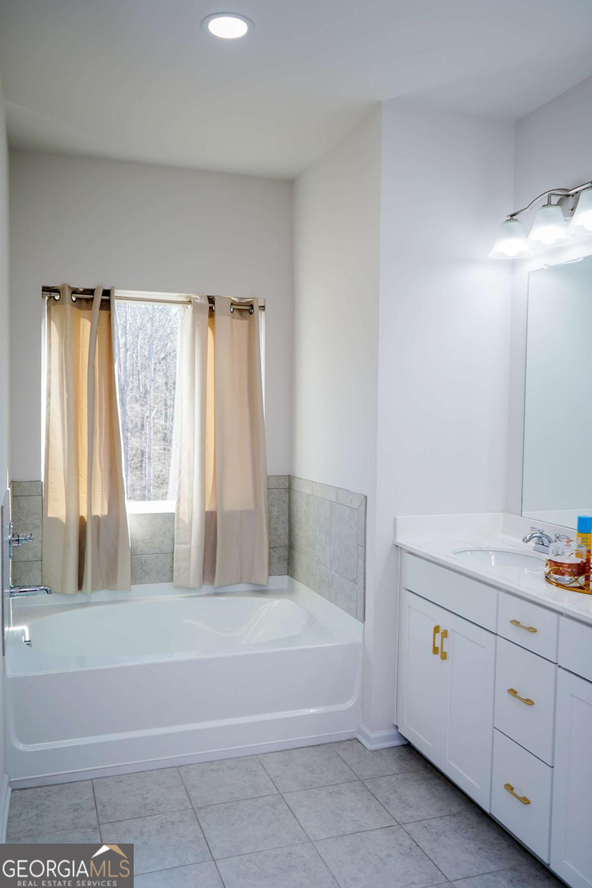 2115 Ravencliff Drive Austell GA 30168