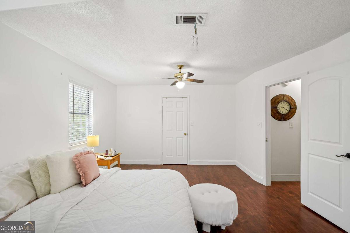 135 Creekview Drive Newnan GA 30263
