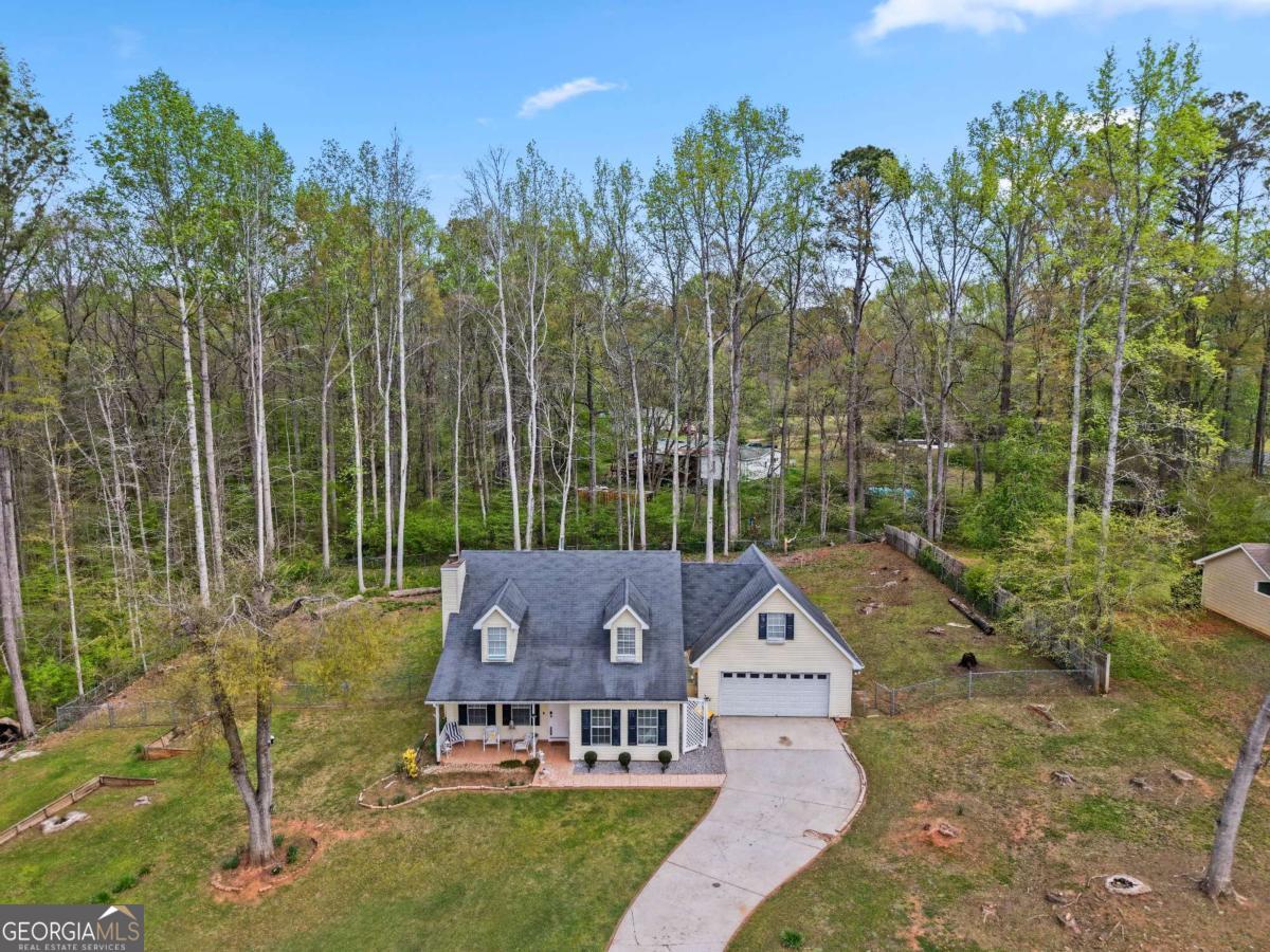 135 Creekview Drive Newnan GA 30263