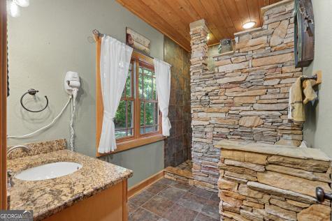 40 Teagan Way Hiawassee GA 30546