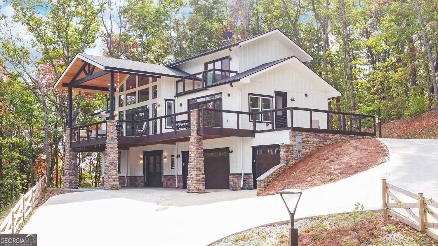 333 Favor Lane Rabun Gap GA 30568