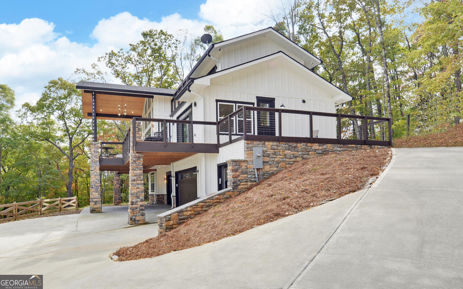 333 Favor Lane Rabun Gap GA 30568