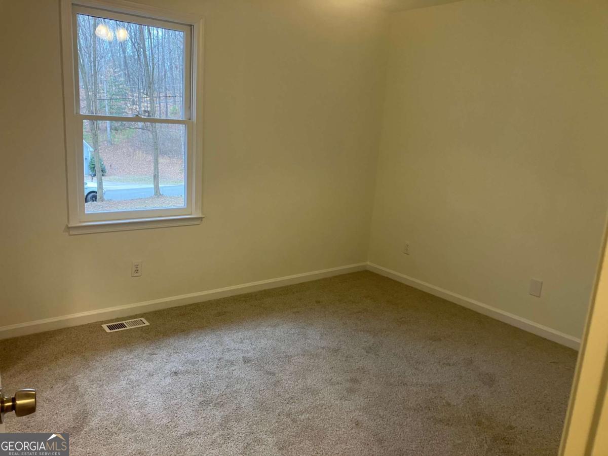 8510 Lynn Drive Gainesville GA 30506