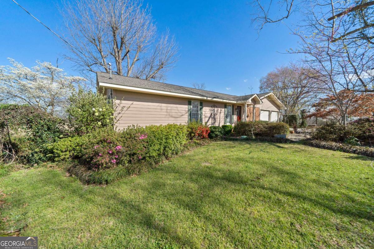 56 Claymont Road Mcintyre GA 31054