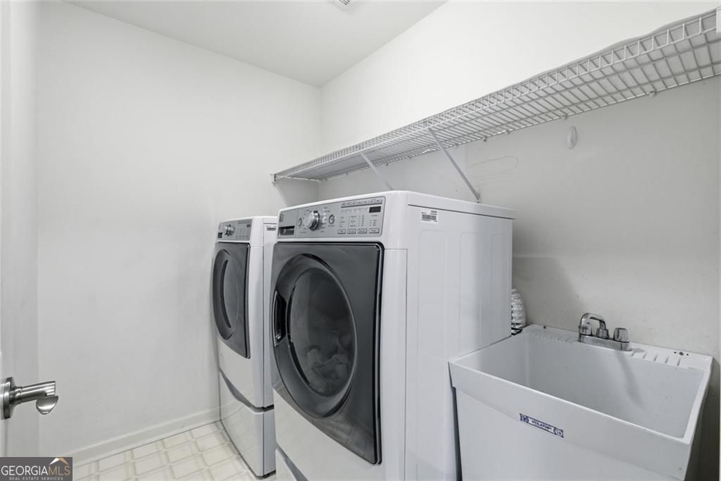 655 Sweet Stream Trace Johns Creek GA 30097