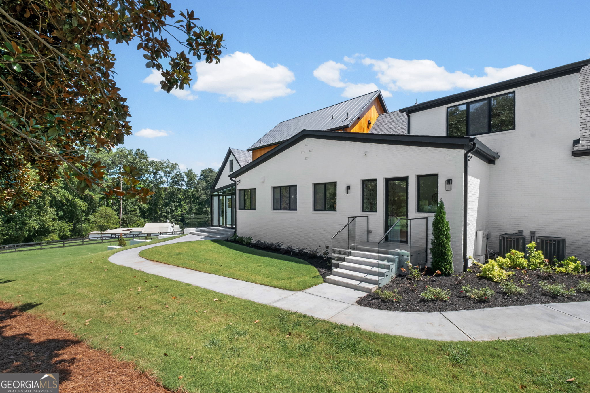 14735 Wood Road Milton GA 30004