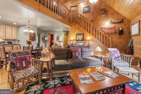 175 Leisure Drive Ellijay GA 30536