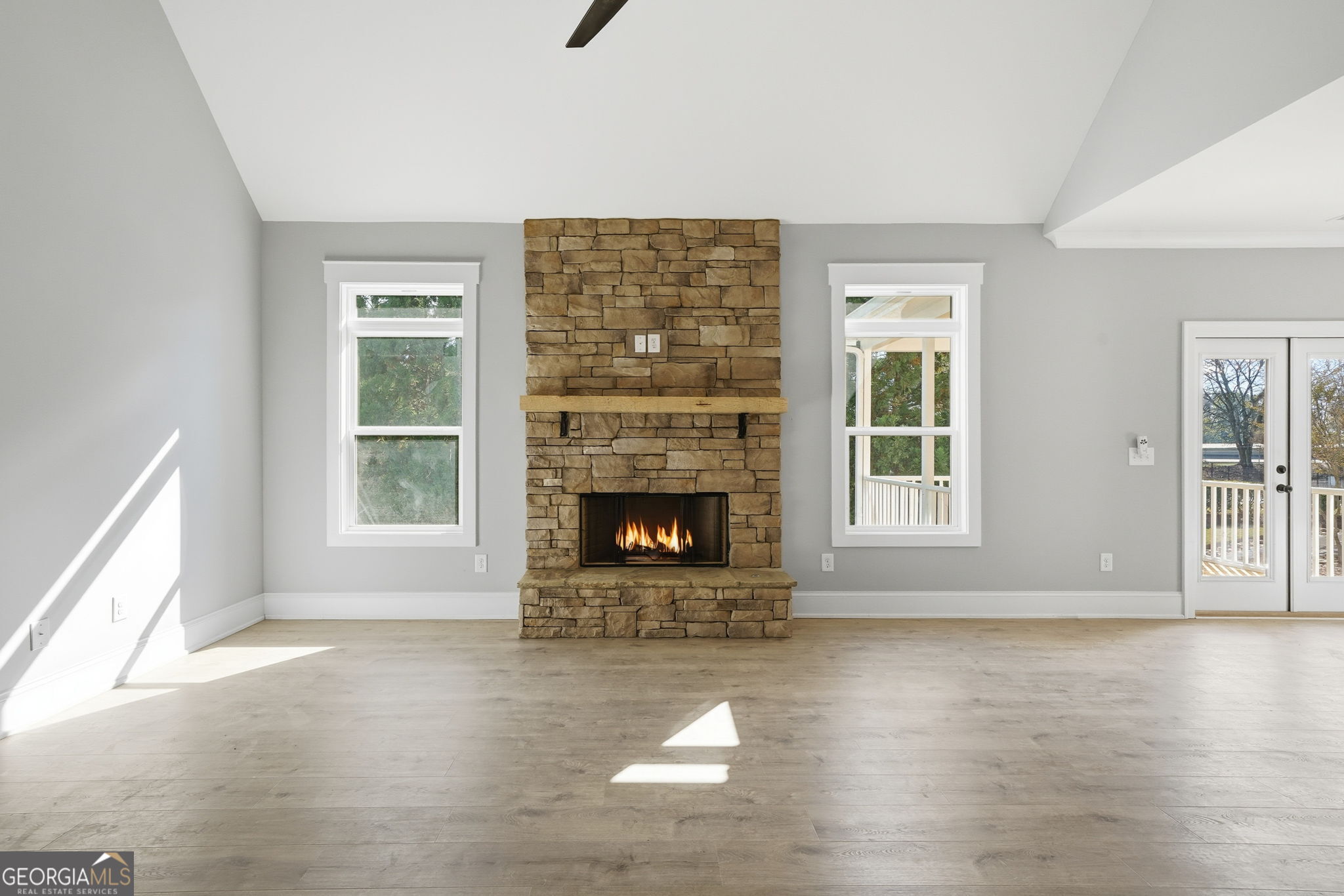 105 Bob White Drive Calhoun GA 30701
