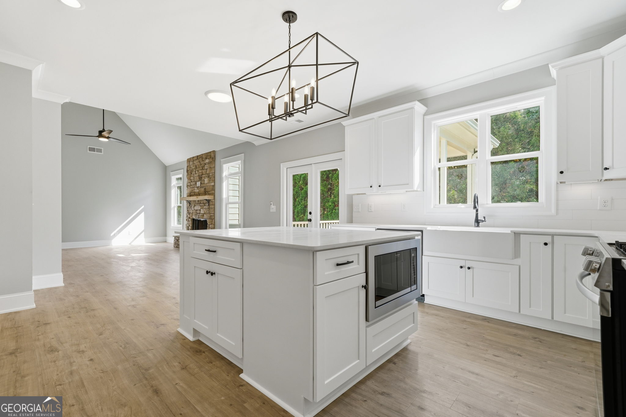 105 Bob White Drive Calhoun GA 30701