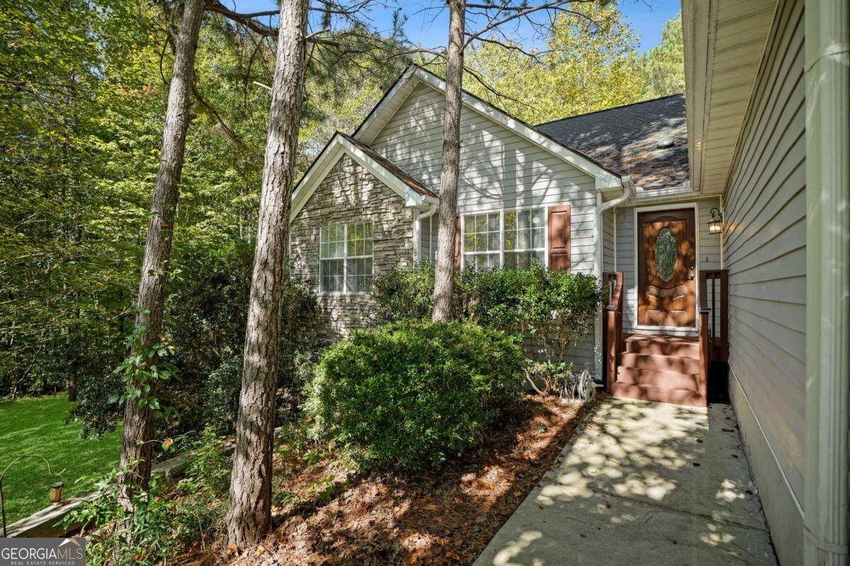 2072 Amberly Crossing Lane Dacula GA 30019