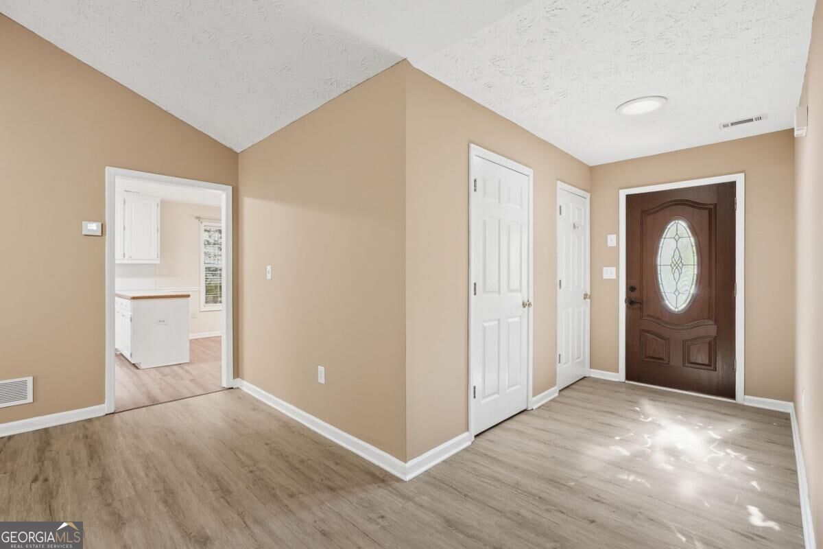 2072 Amberly Crossing Lane Dacula GA 30019