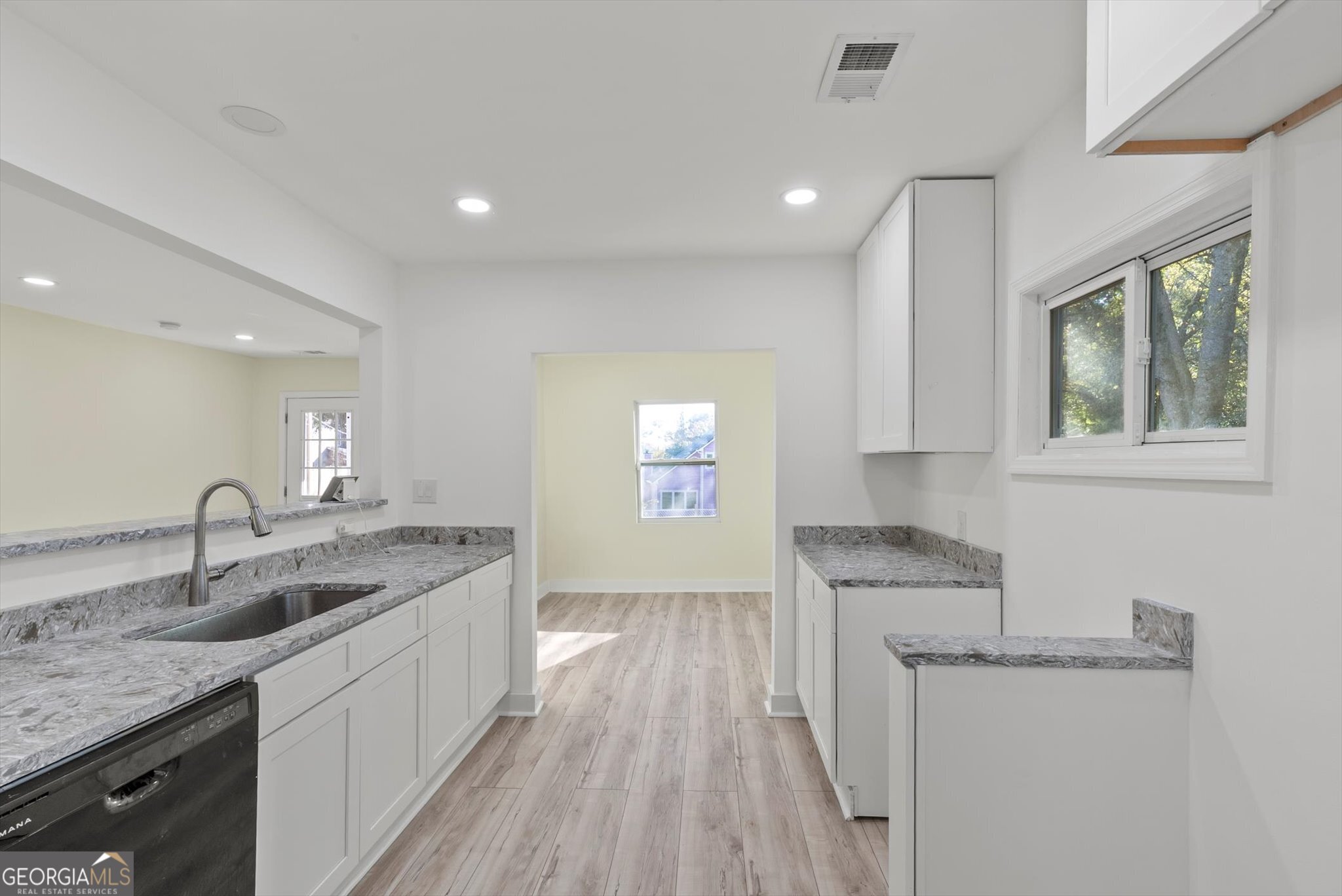 5476 Old Rockbridge Road Stone Mountain GA 30083