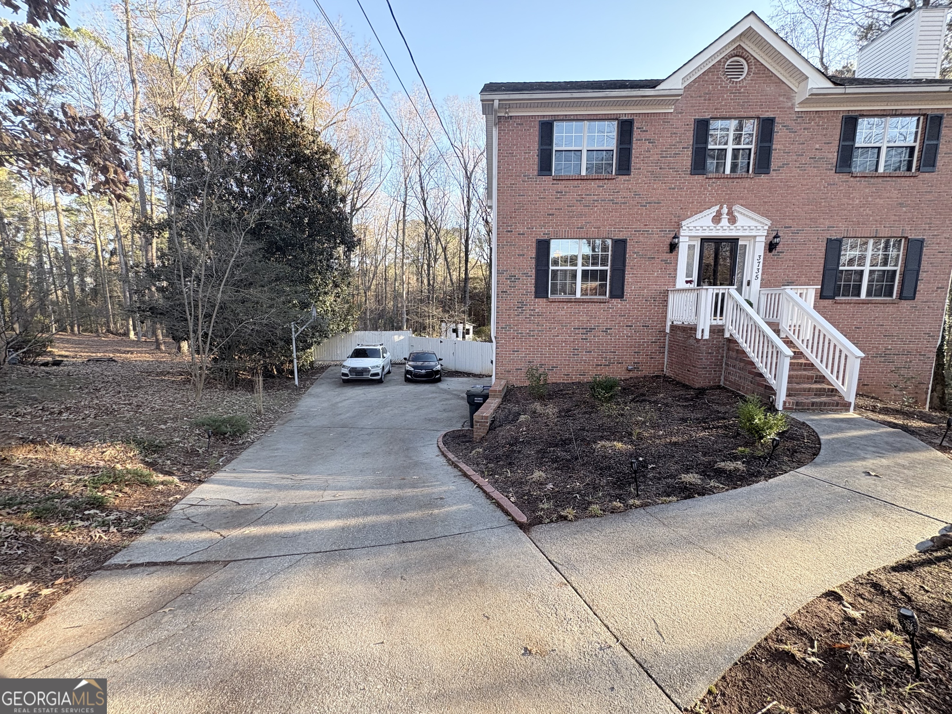 3735 Warwick Way Snellville GA 30039