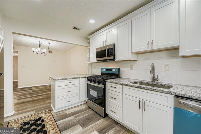 1607 Woodcliff Drive Atlanta GA 30350